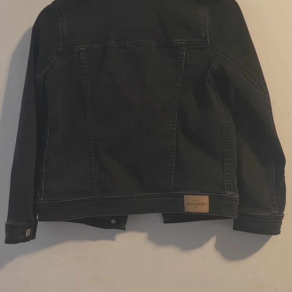 Abercrombie & Fitch classic black